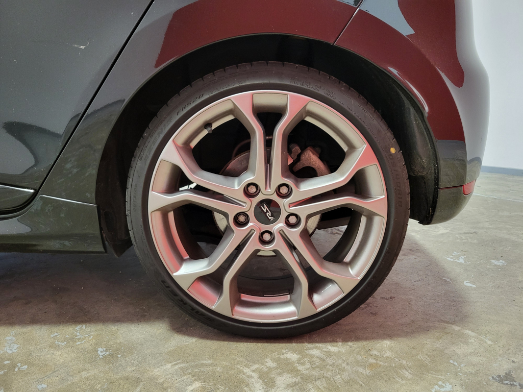 Renault Clio — 30