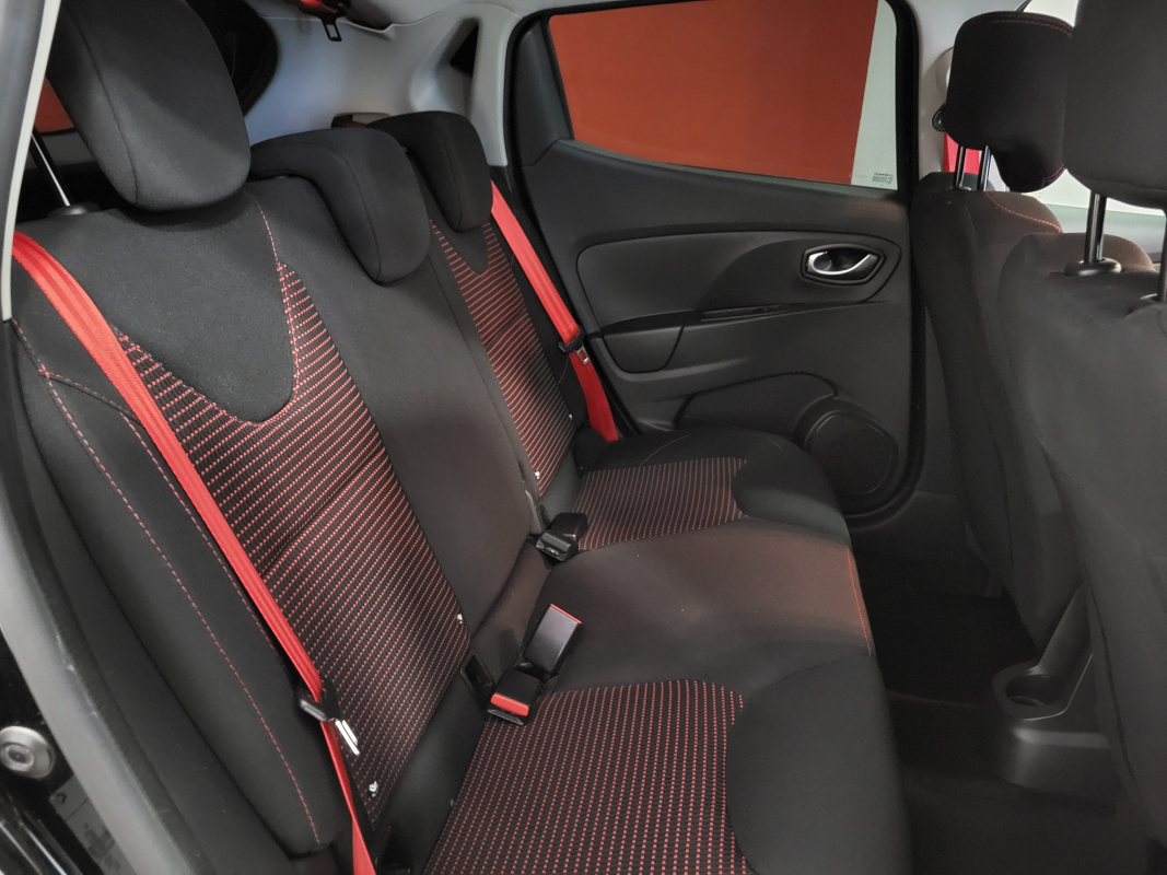 Renault Clio — 28