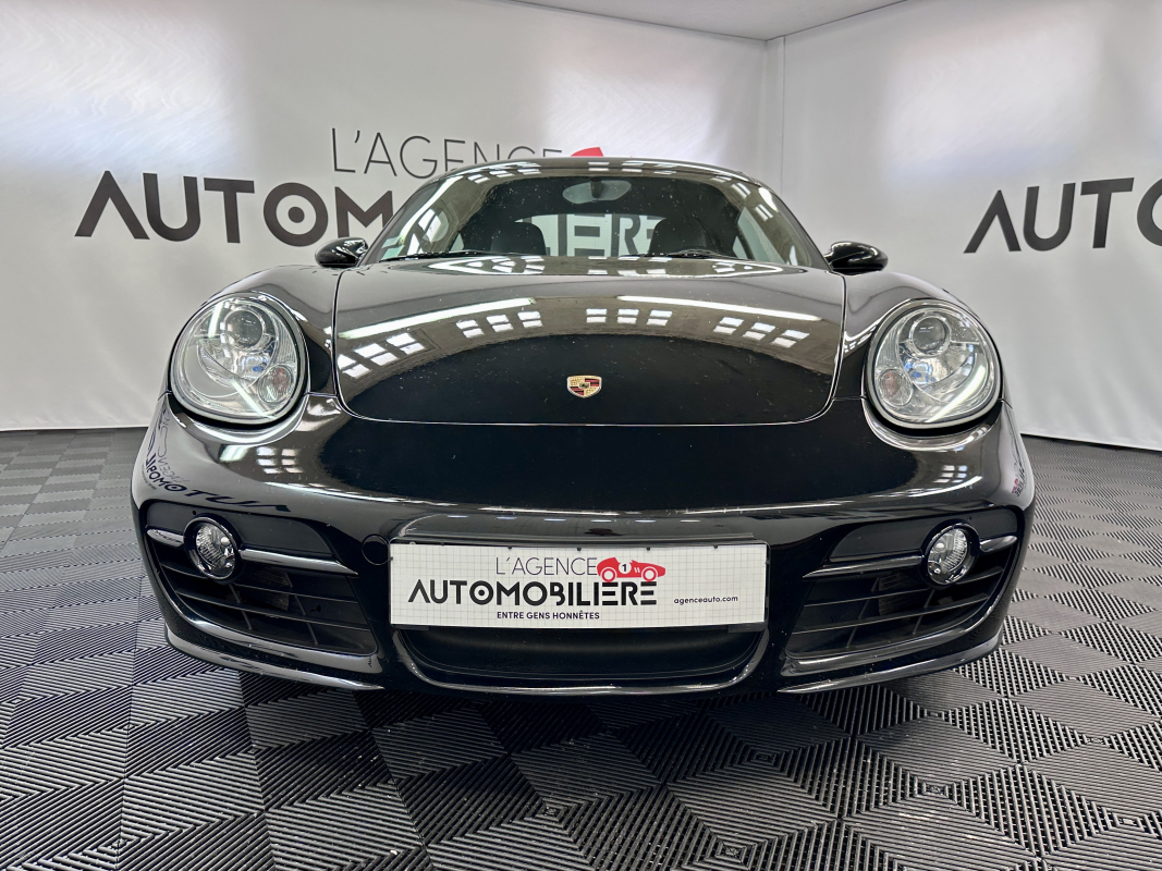 Porsche Cayman — 2