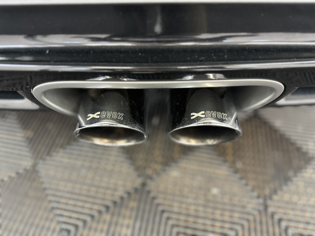 Porsche Cayman — 10