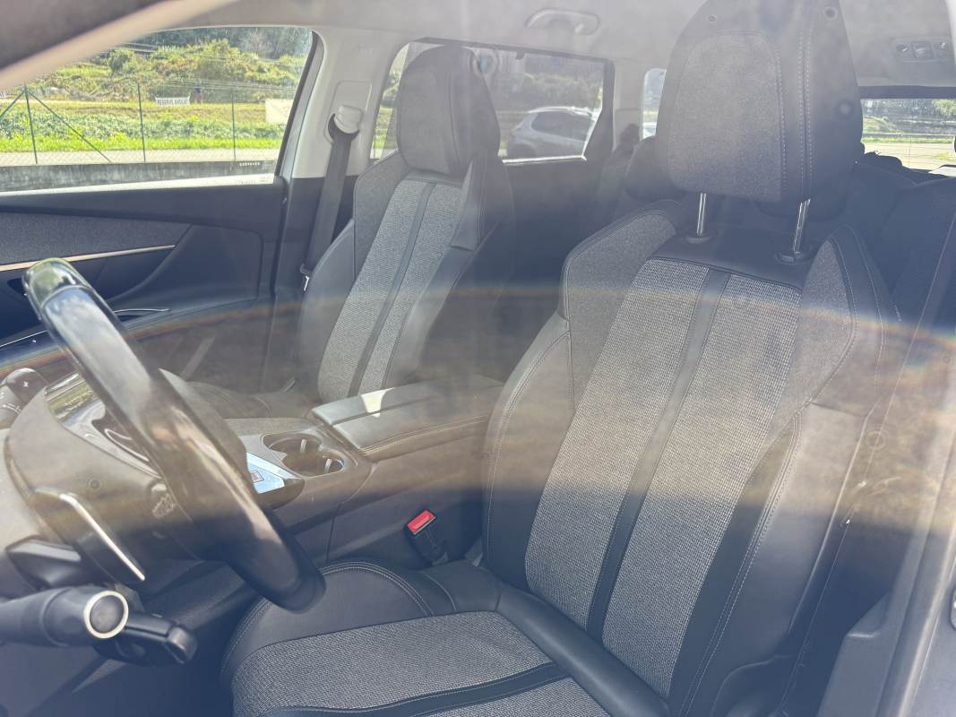 Peugeot 5008 — 13