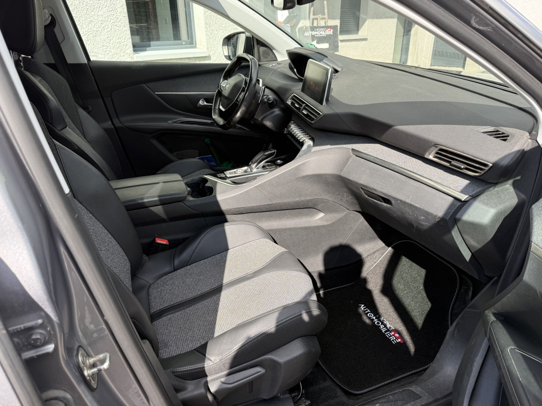 Peugeot 5008 — 16