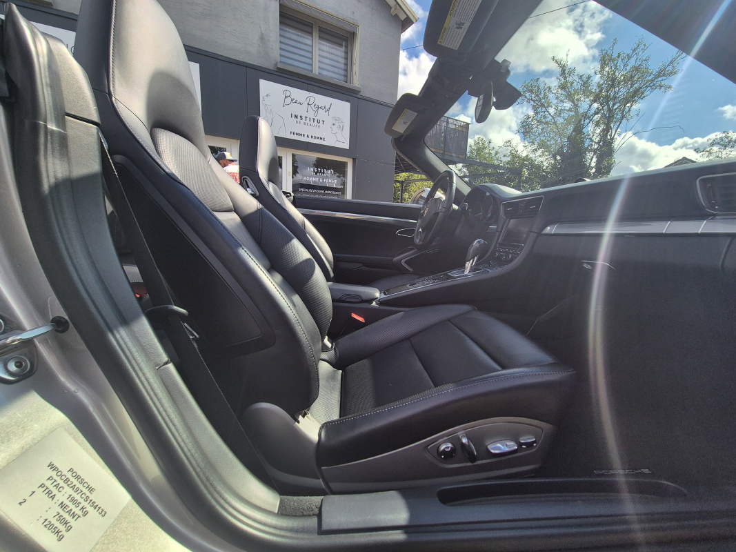 Porsche 911 — 23