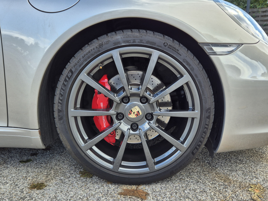 Porsche 911 — 45