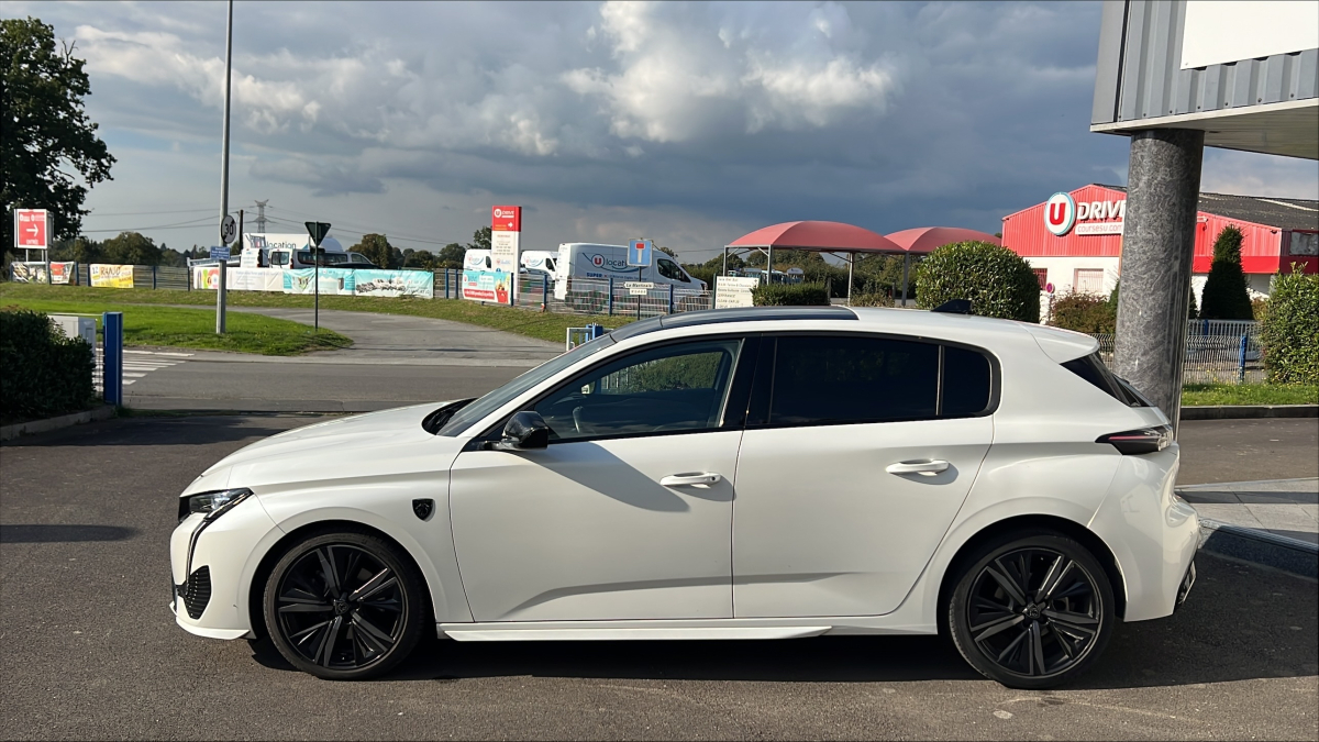Peugeot 308 — 10
