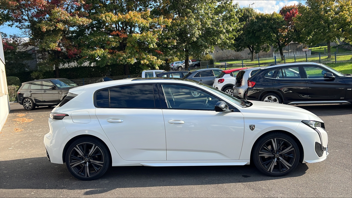 Peugeot 308 — 6