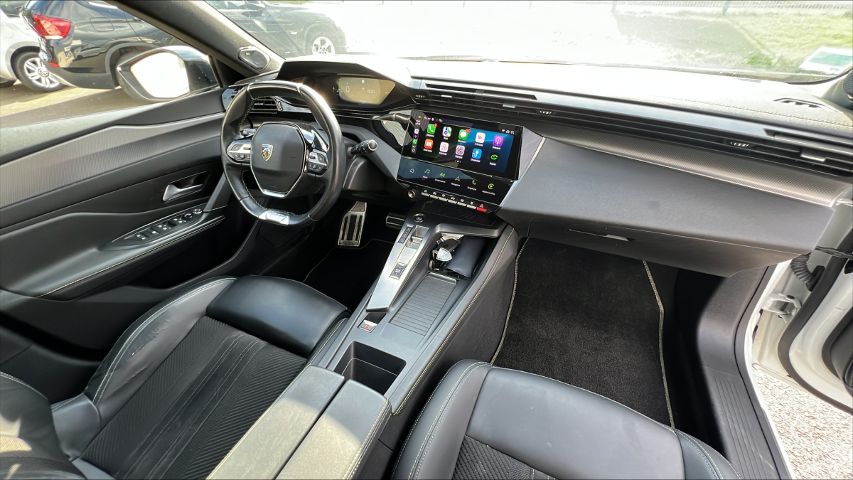 Peugeot 308 — 17