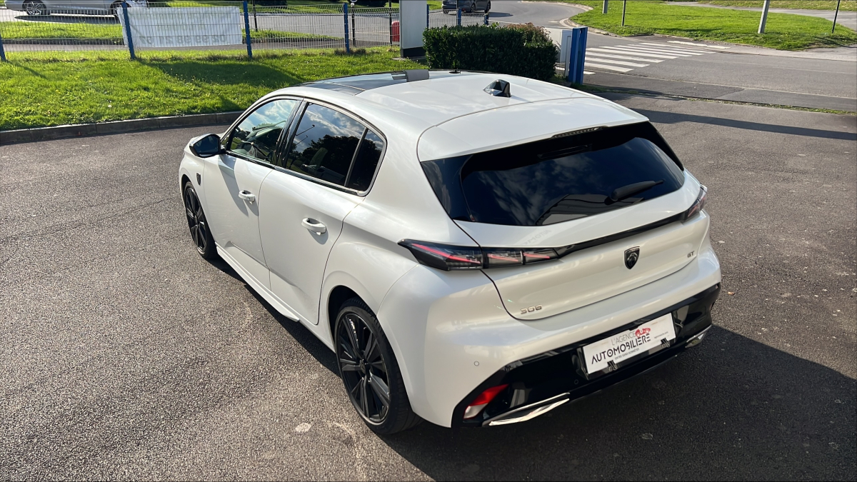 Peugeot 308 — 9