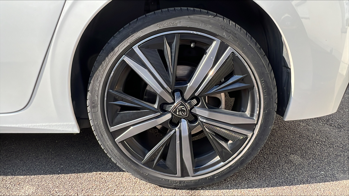 Peugeot 308 — 37