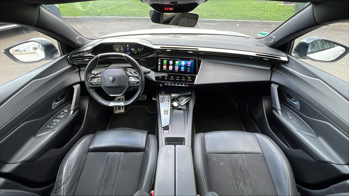 Peugeot 308 — 12