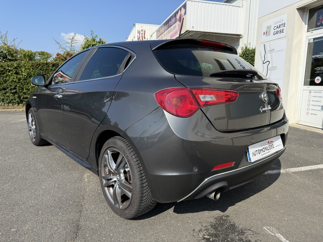 Alfa Romeo Giulietta — 3