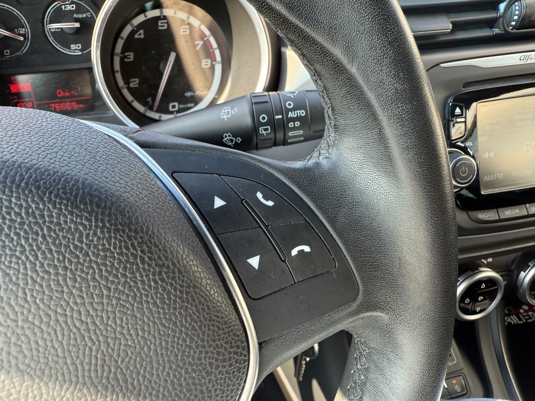 Alfa Romeo Giulietta — 24