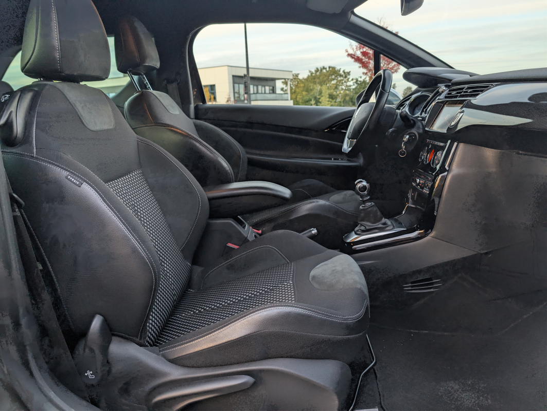 Citroen DS3 — 15