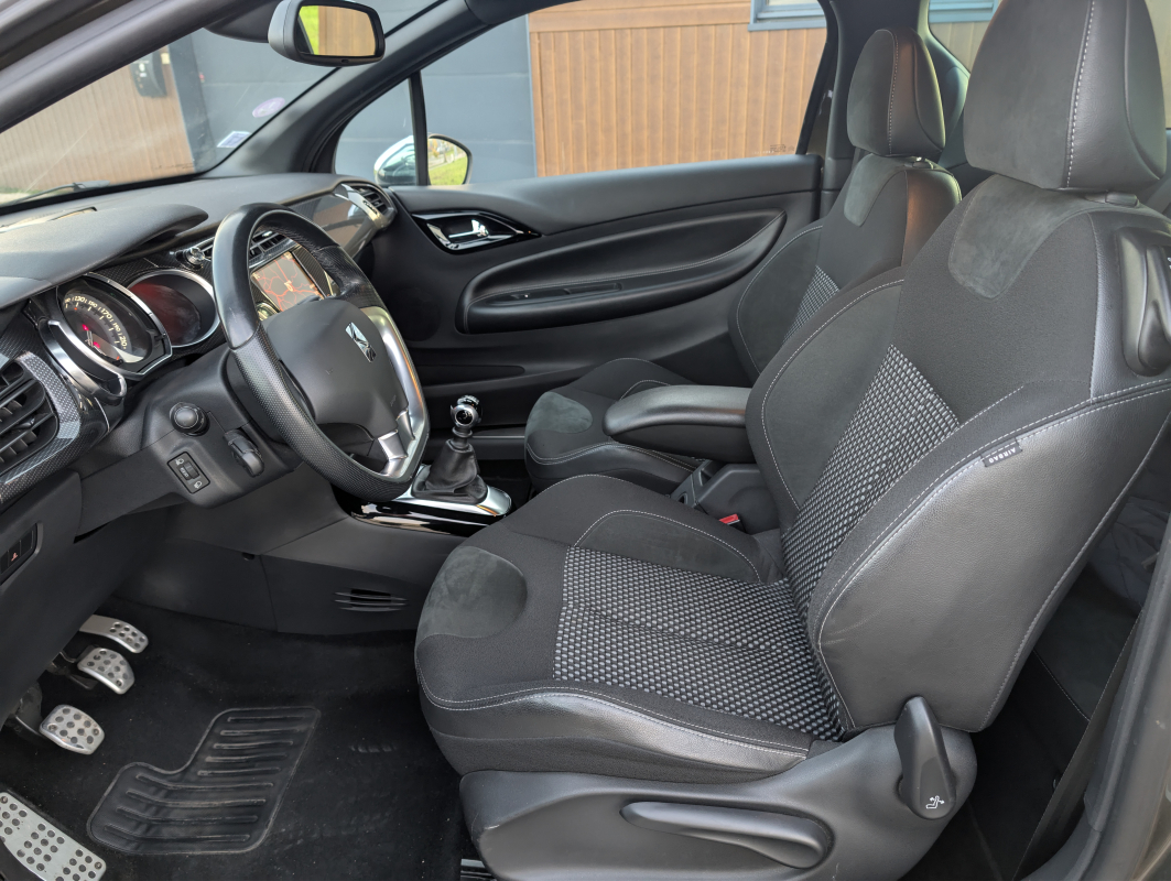 Citroen DS3 — 16