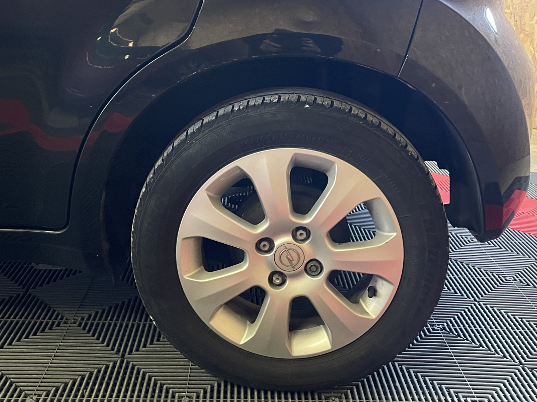 Opel Agila — 19