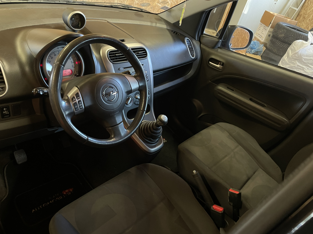 Opel Agila — 9
