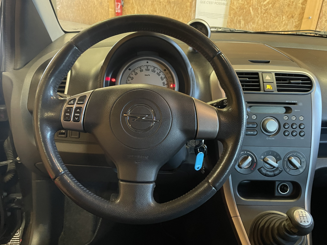 Opel Agila — 13