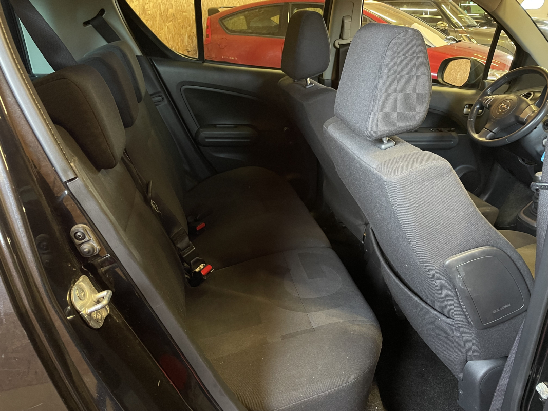 Opel Agila — 15