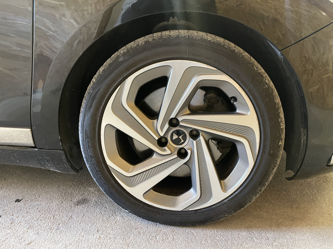 DS DS 5 — 27