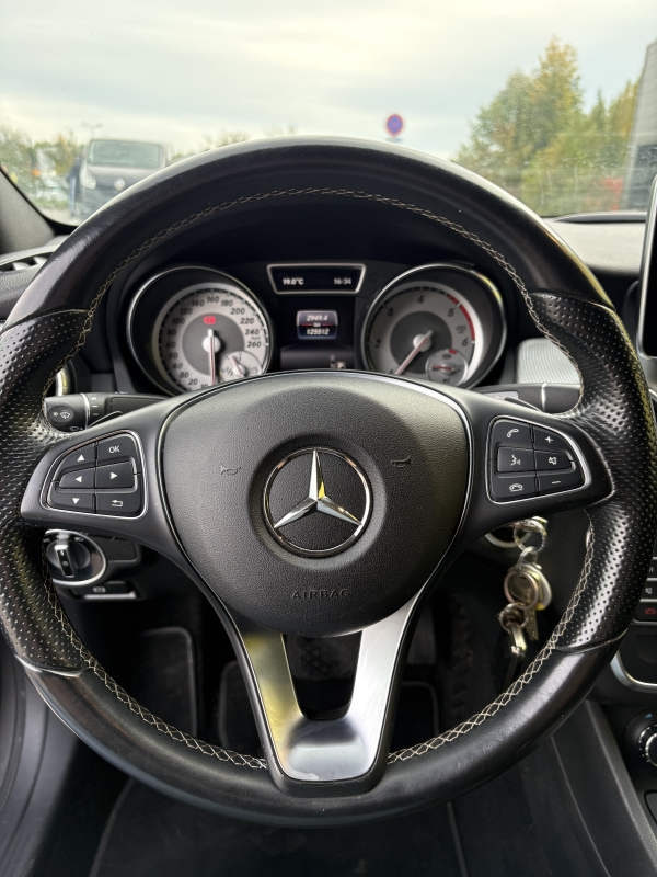 Mercedes Classe CLA — 14