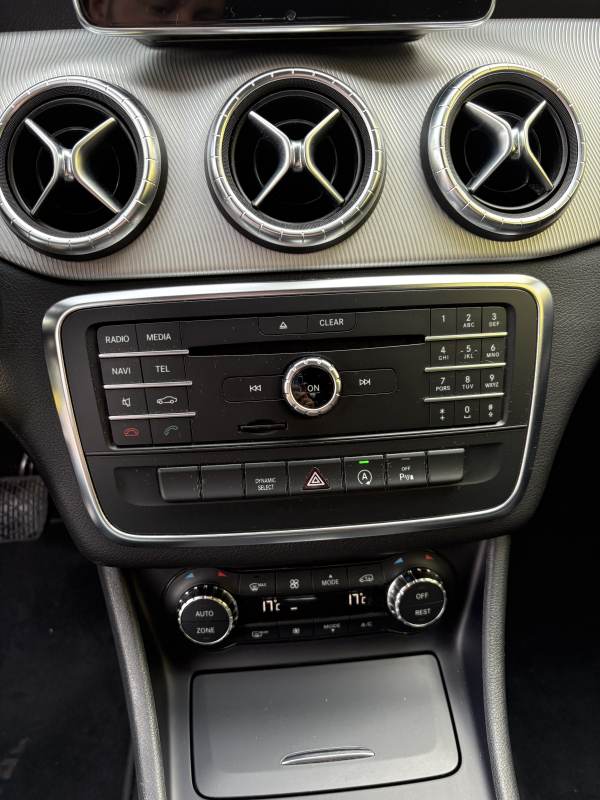 Mercedes Classe CLA — 16