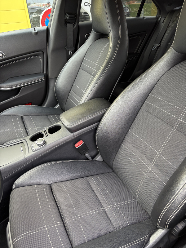 Mercedes Classe CLA — 10