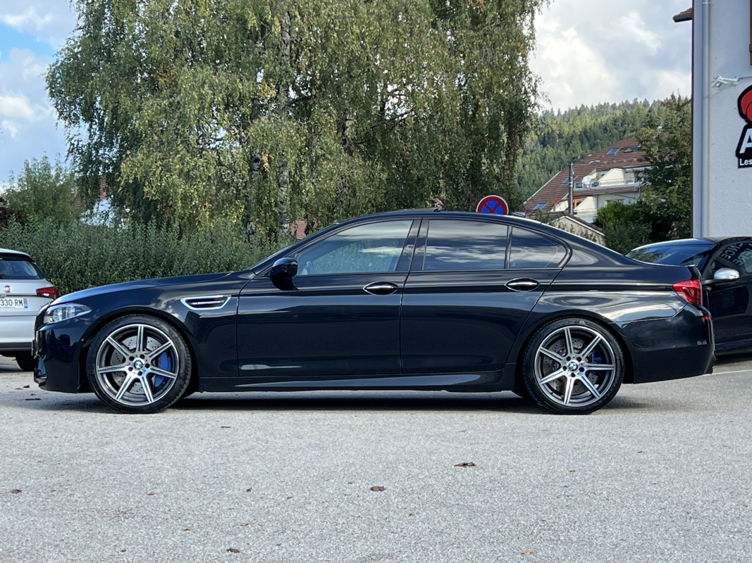 Bmw M5 — 2