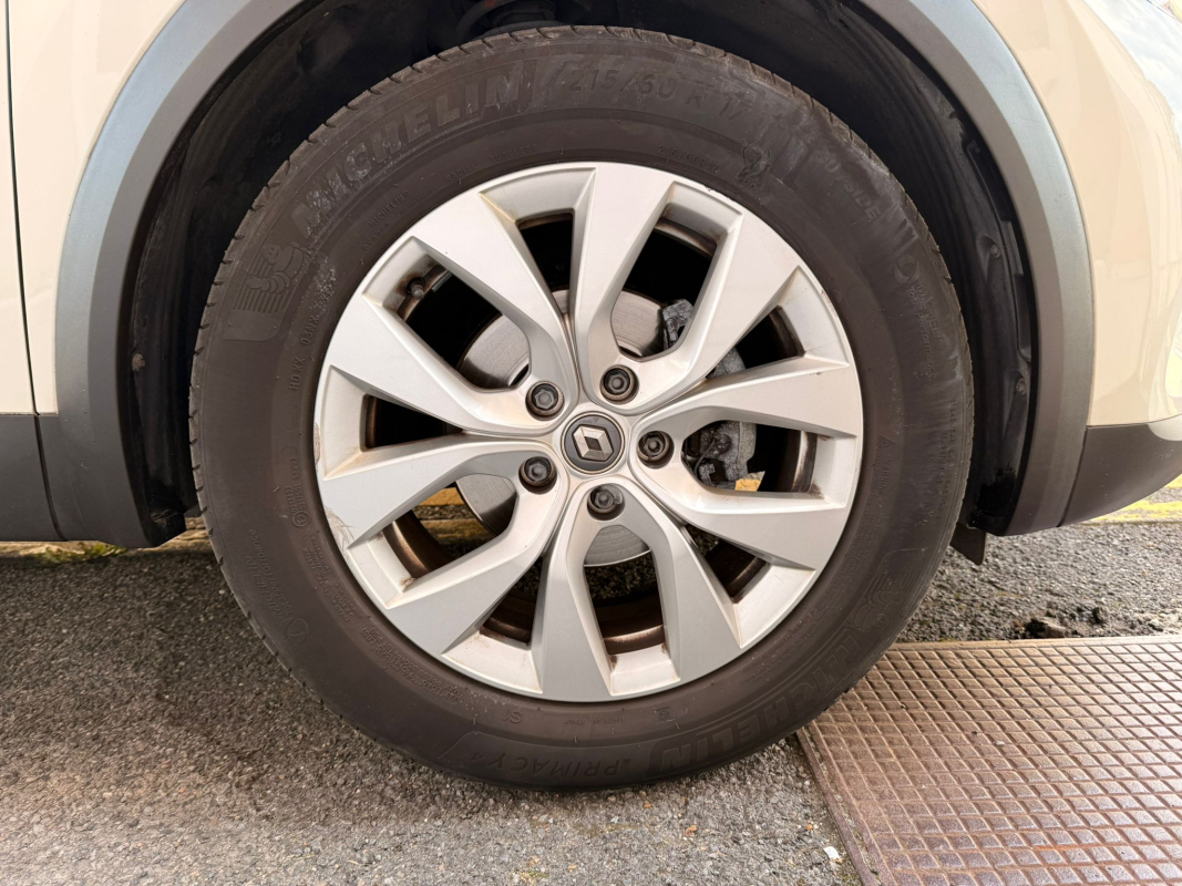 Renault Captur — 11
