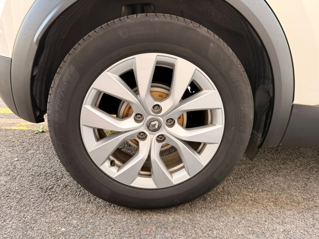 Renault Captur — 12