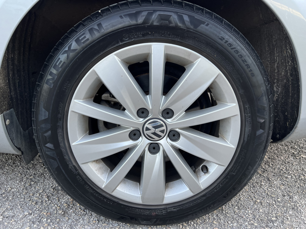 Volkswagen Passat SW — 15