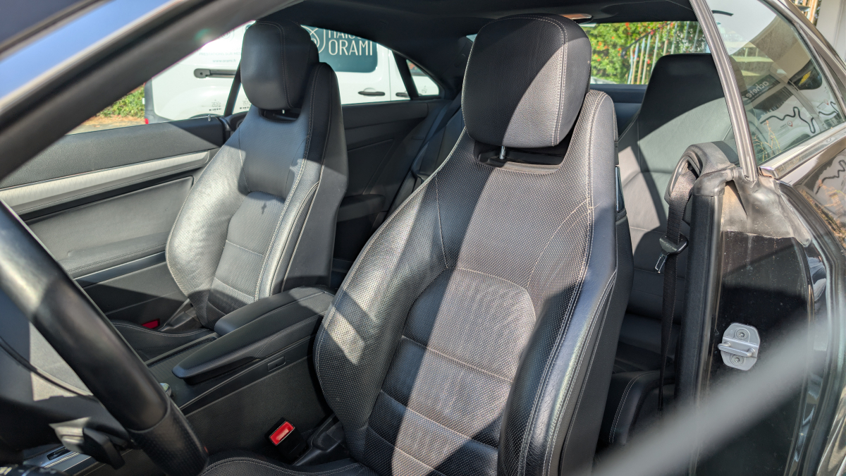 Mercedes Classe E Coupe — 10