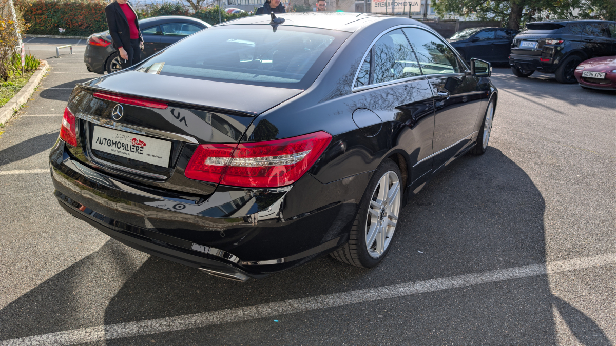 Mercedes Classe E Coupe — 7