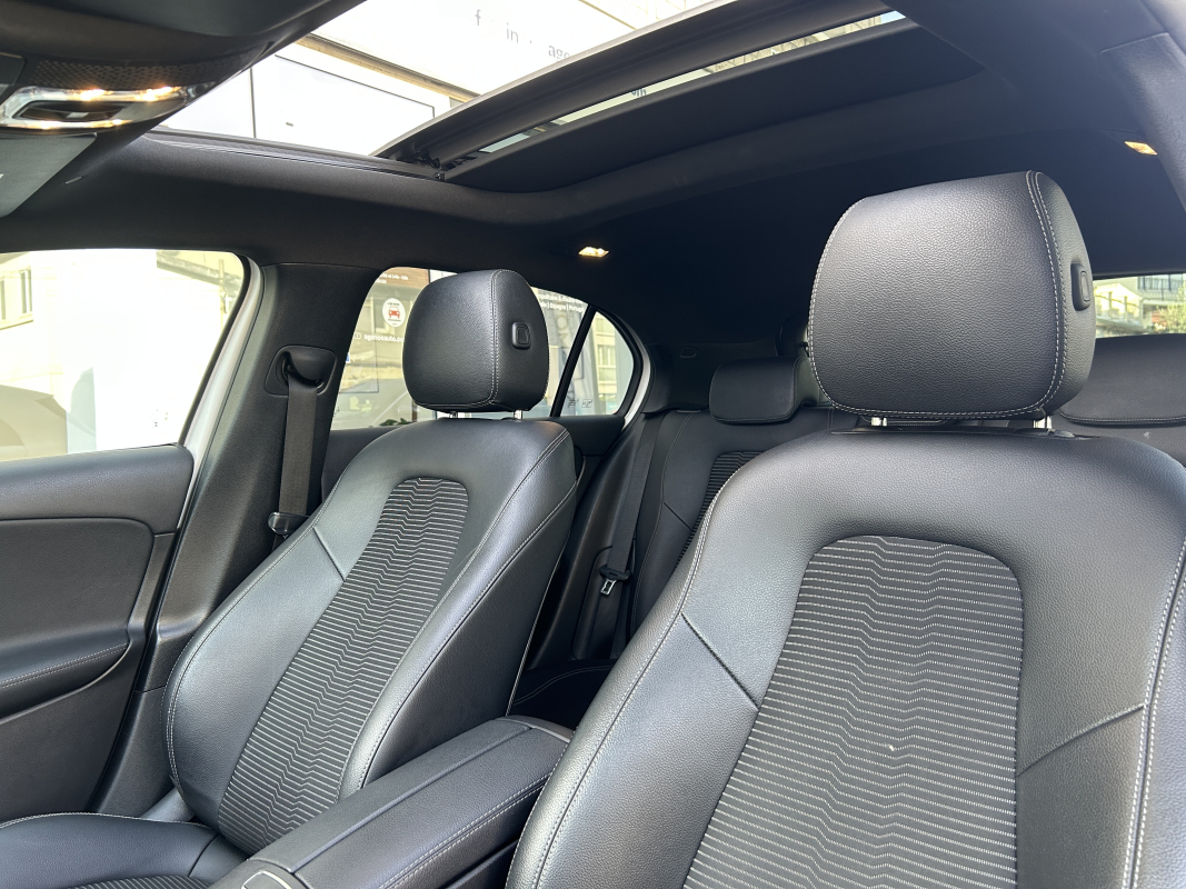 Mercedes Classe A — 18