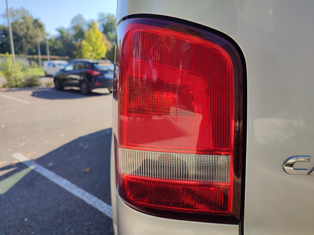 Volkswagen Caravelle — 19