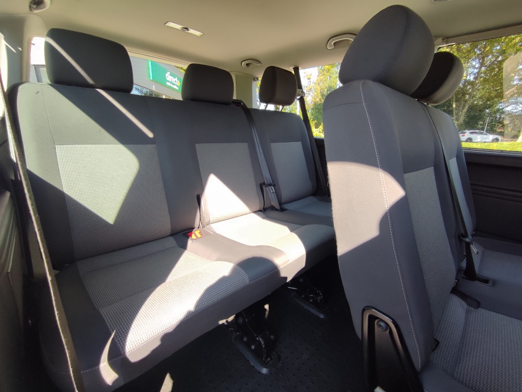 Volkswagen Caravelle — 27