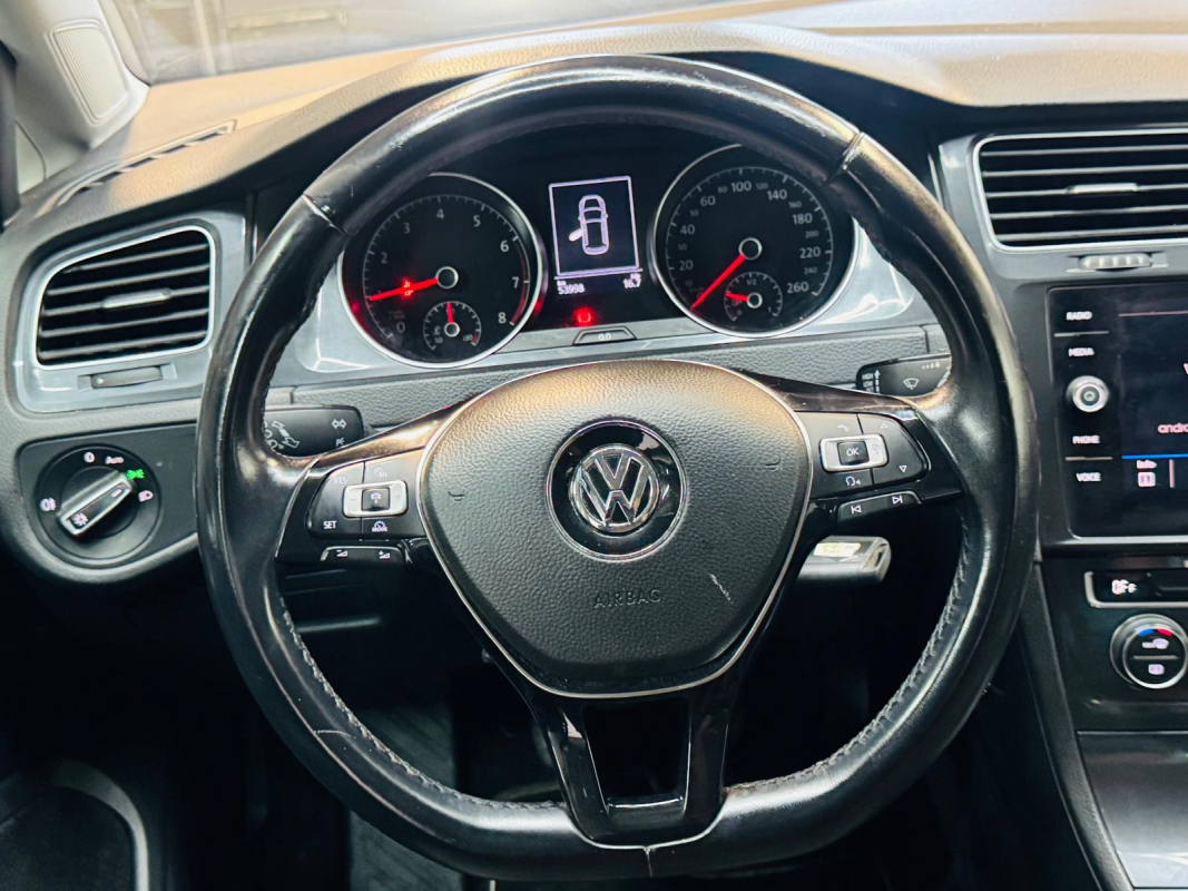 Volkswagen Golf — 12