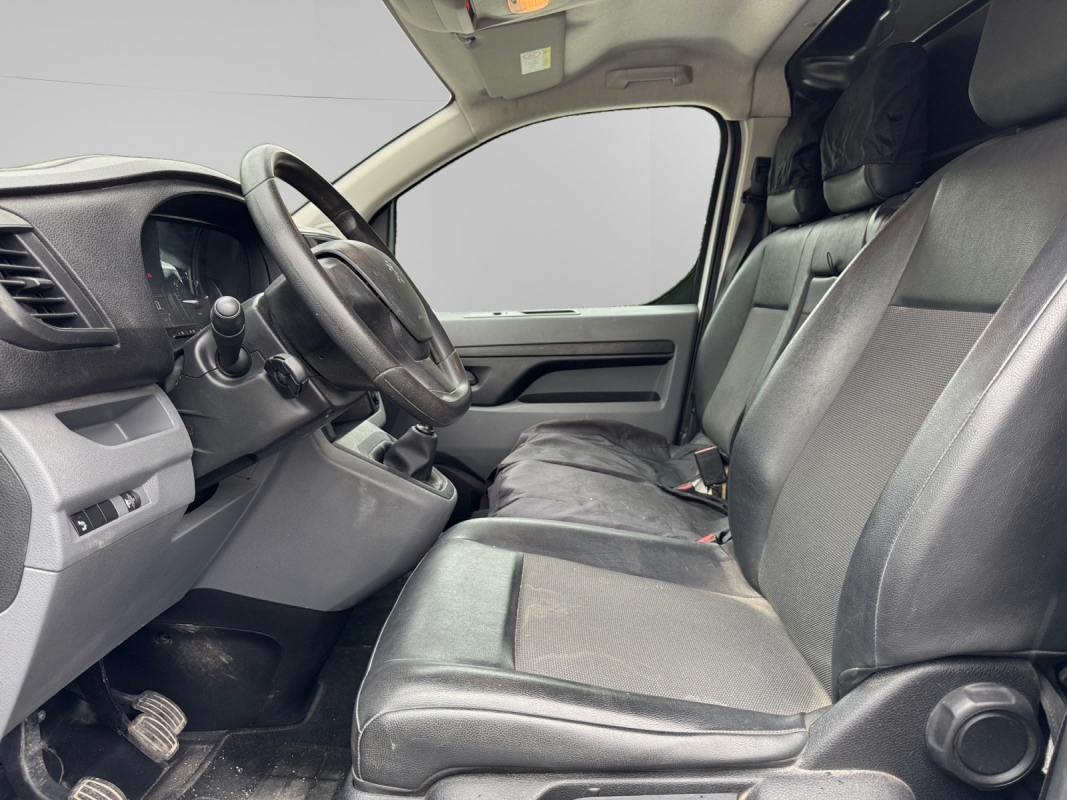 Peugeot Expert — 13