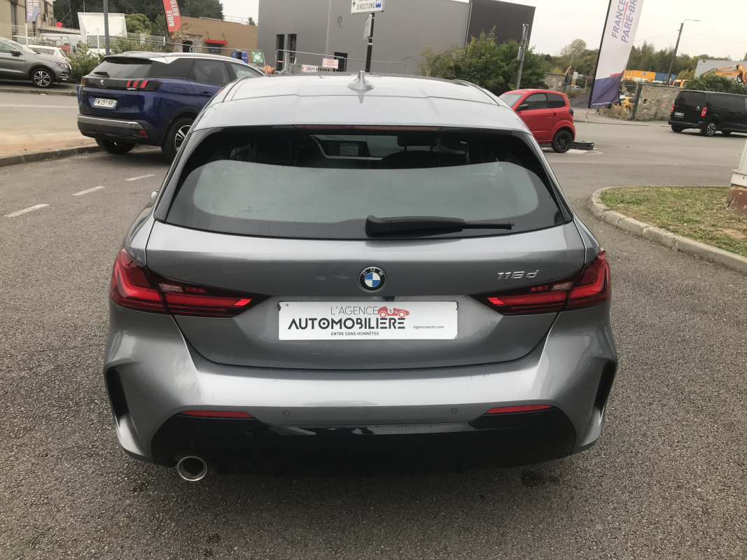 Bmw Série 1 — 6