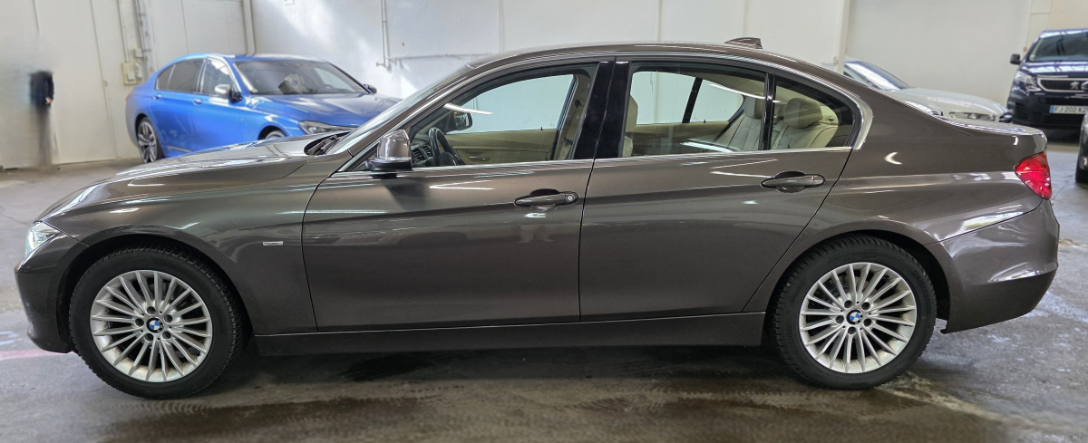 Bmw Série 3 — 20
