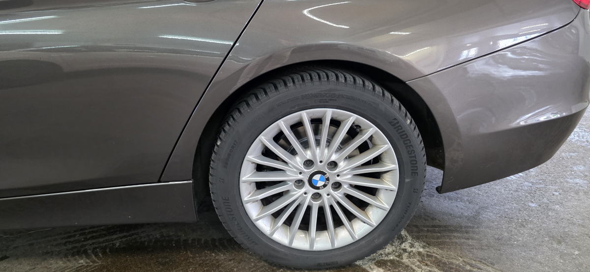 Bmw Série 3 — 25