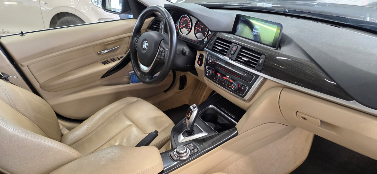 Bmw Série 3 — 10