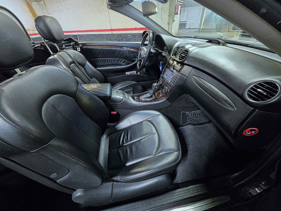 Mercedes CLK Cabriolet — 24