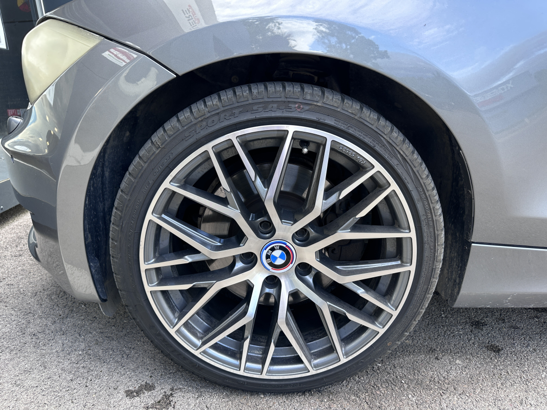 Bmw Série 1 — 18