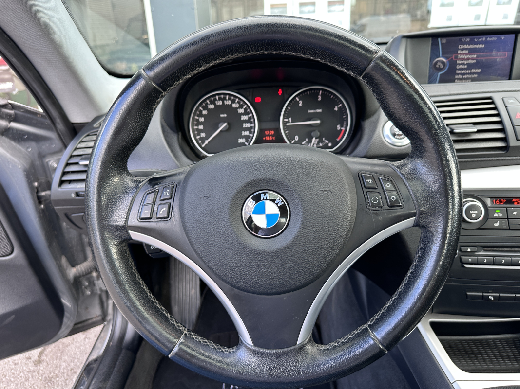 Bmw Série 1 — 11