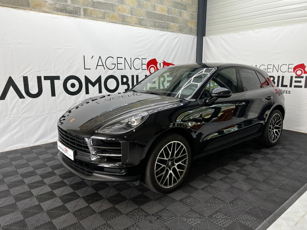 Porsche Macan — 2