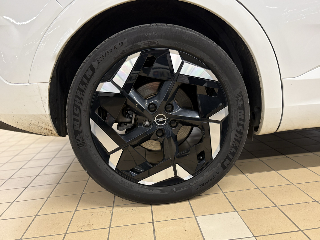 Opel Grandland X — 30
