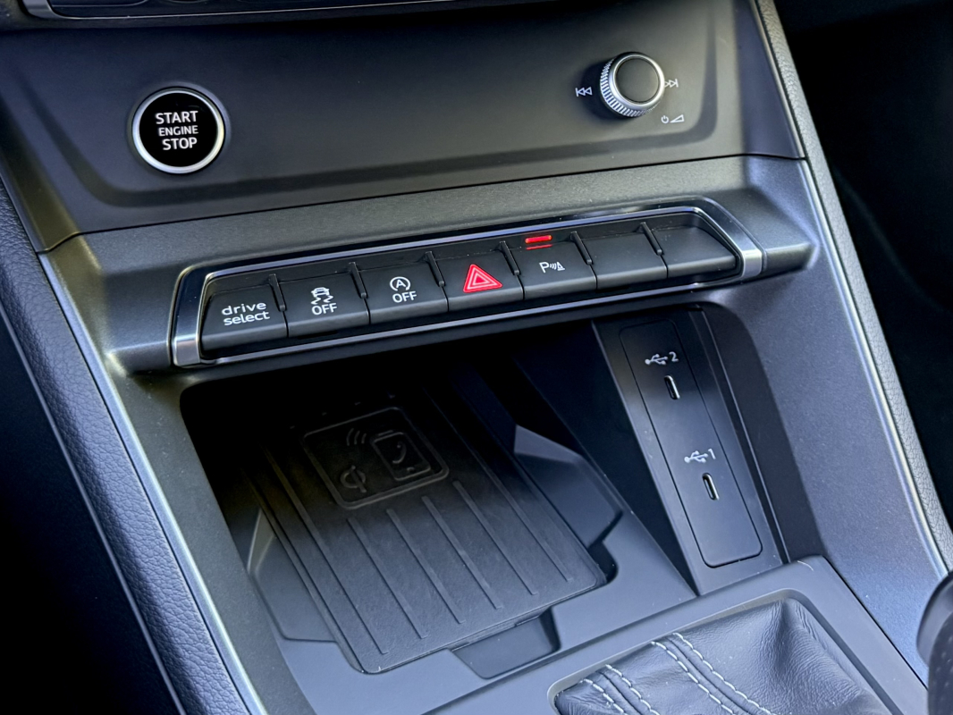 Audi Q3 — 17