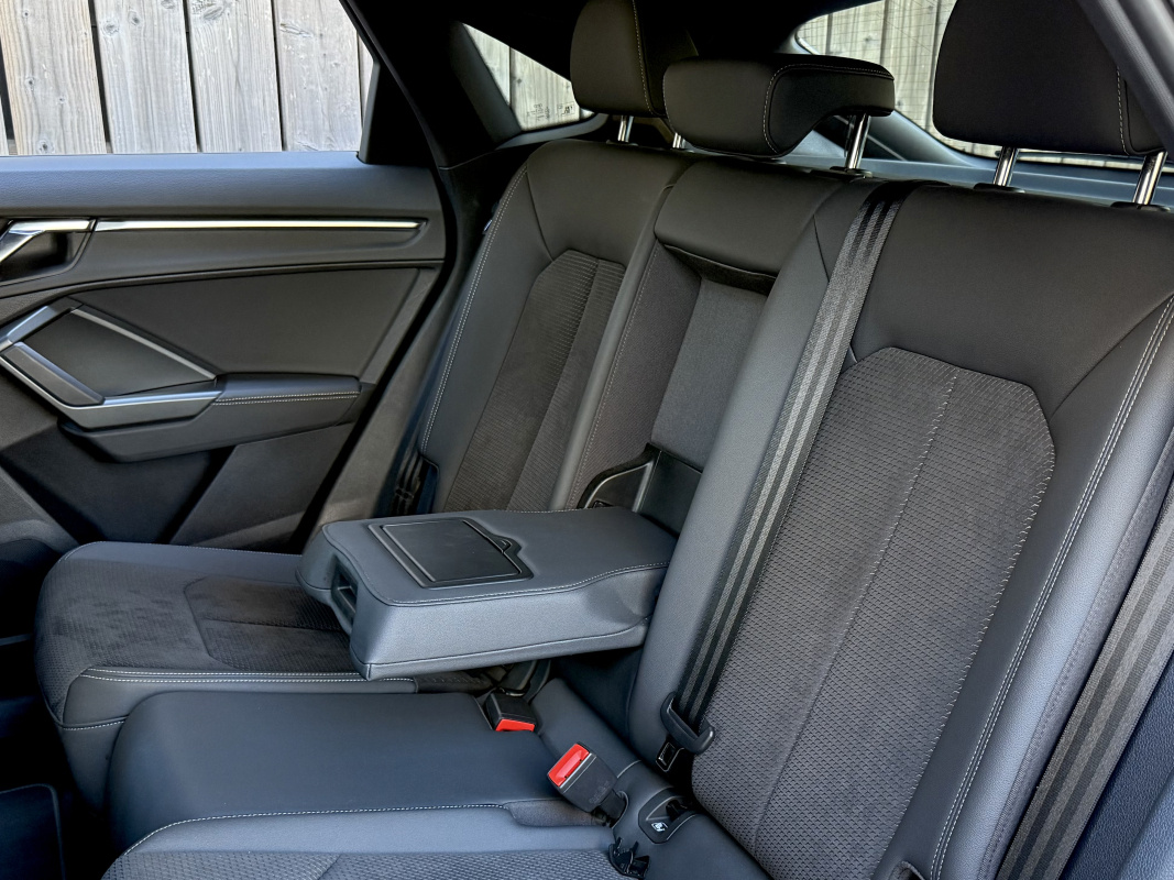 Audi Q3 — 9
