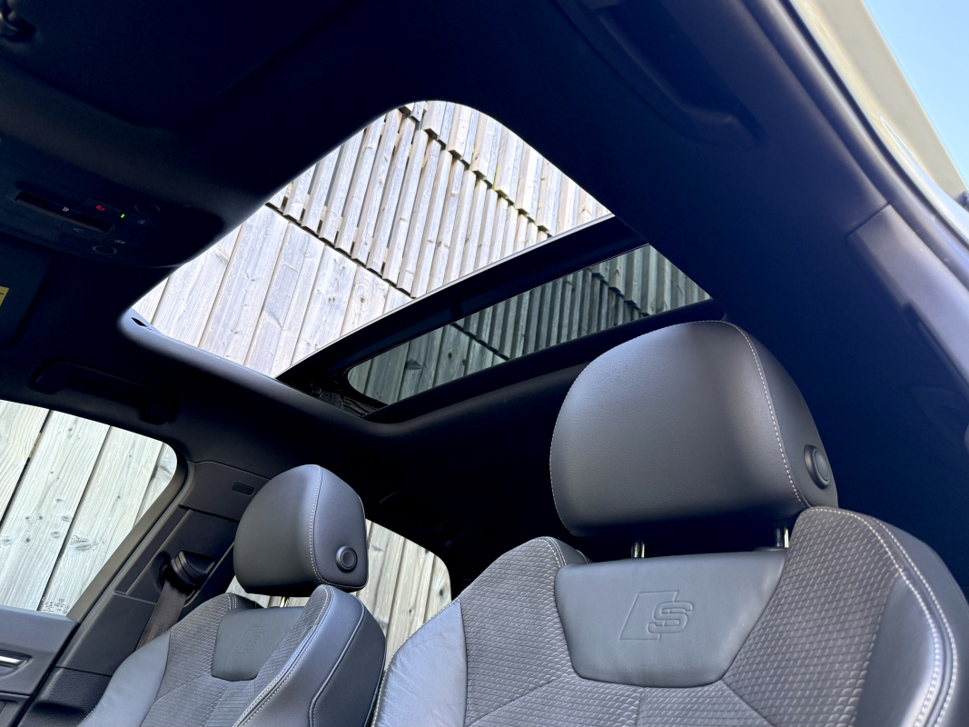Audi Q3 — 10
