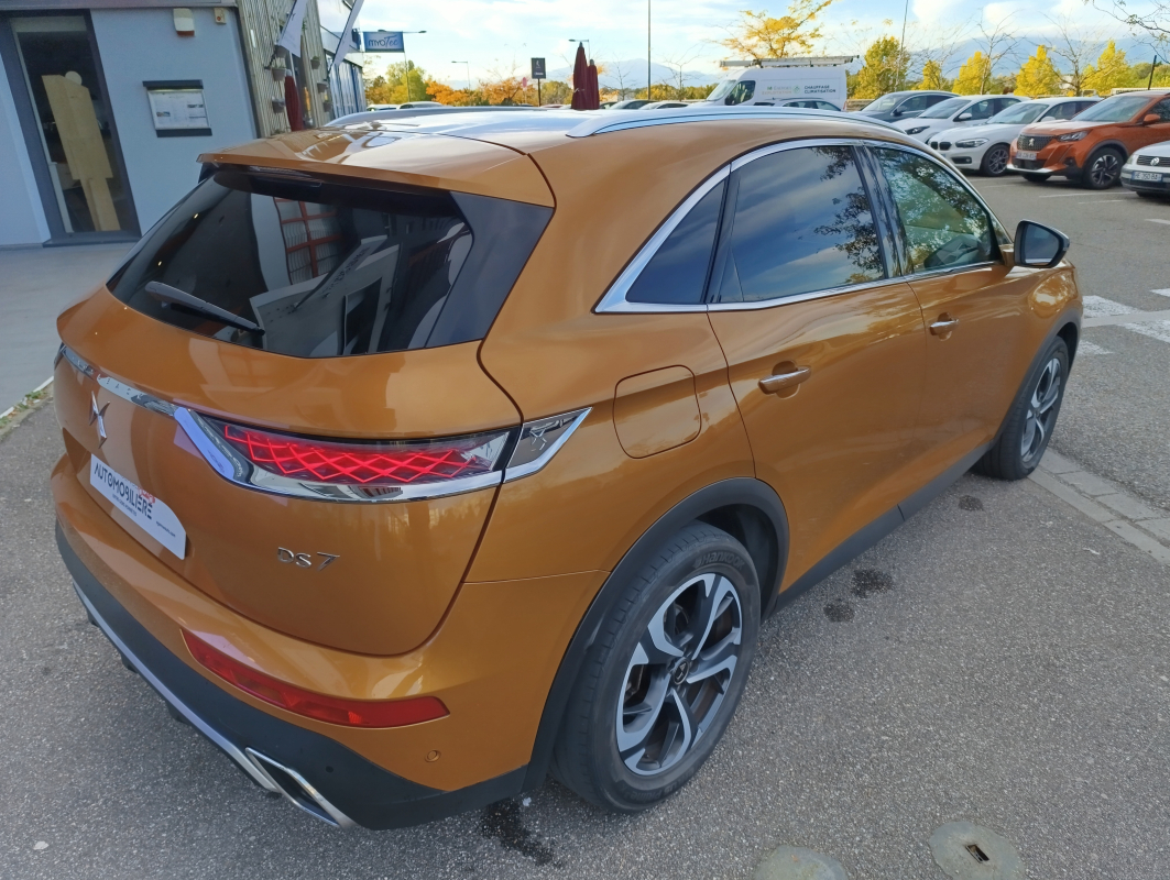 DS DS7 CROSSBACK — 7